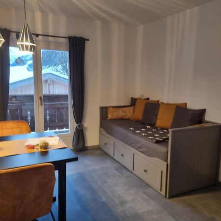 ניוסטיפט אים סטובאיטל Haus Schoenblick מראה חיצוני תמונה